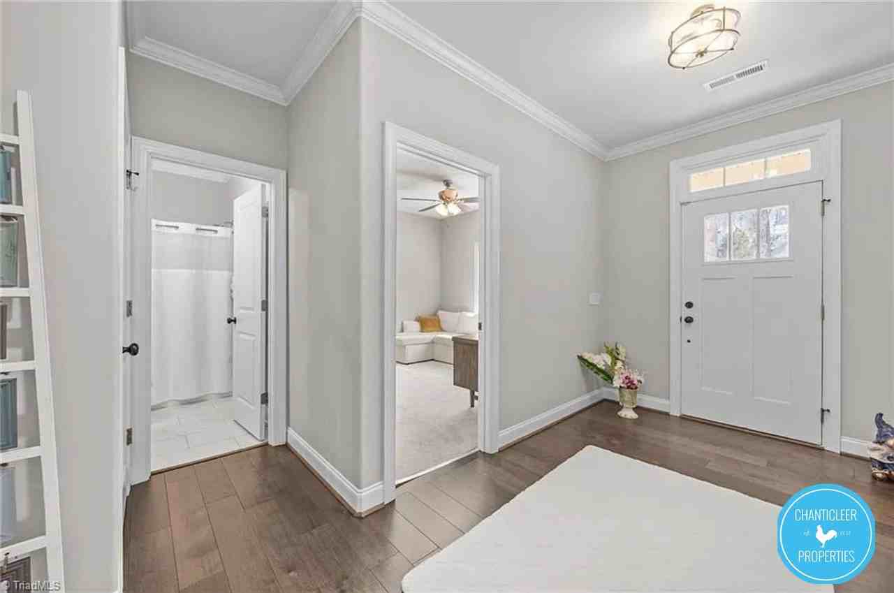 306 Lamplighter Cir #1 - Photo 2 of 27