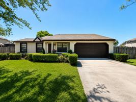 featured image of 15821 E Wind Cir #15821