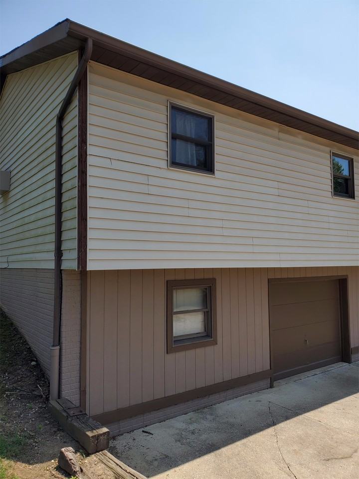 649 Bob White Ln #1 - Photo 2 of 8
