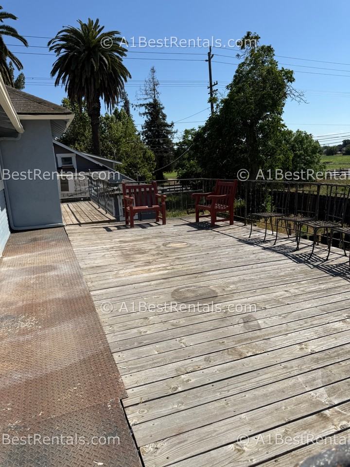 5351 Yosemite Blvd #1 - Photo 5 of 10