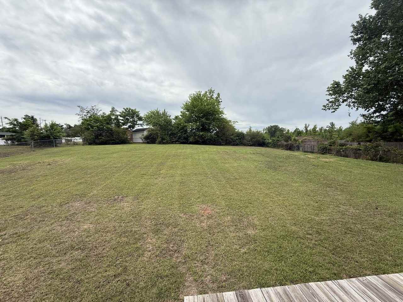 6 Georgian Dr - Photo 4 of 17