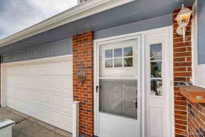 7703 S Independence Way - Photo 4 of 26