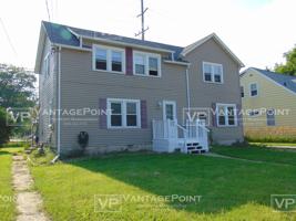 featured image of 816 Milwaukee St #LOWER