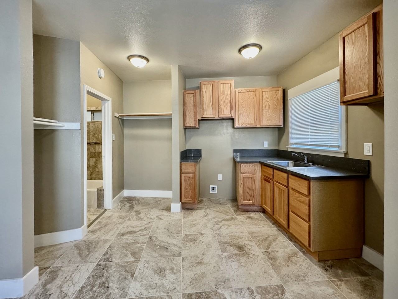204 Falcon Ave #204 - Photo 7 of 16