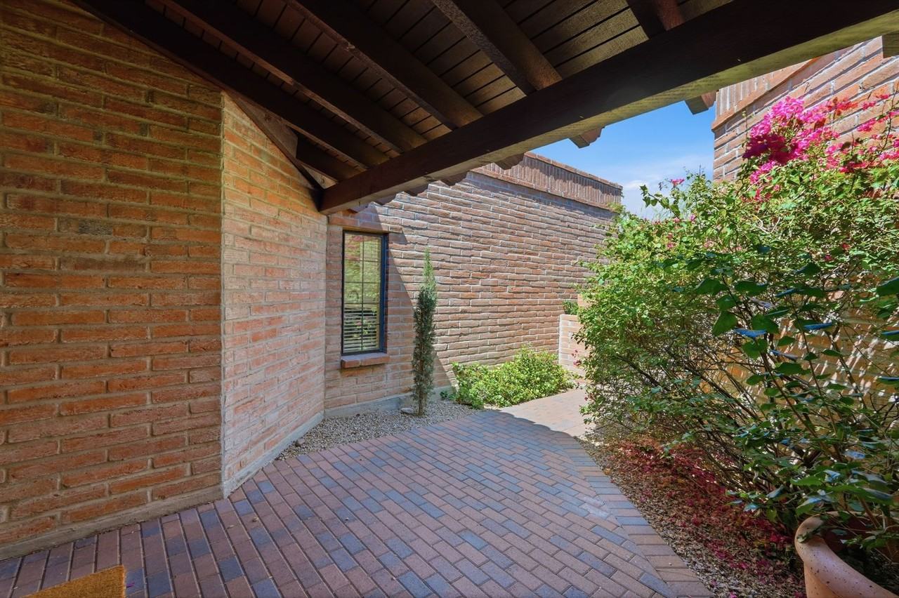 4380 N Camino De Carrillo - Photo 5 of 43