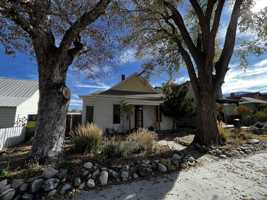 featured image of 811 H St #1