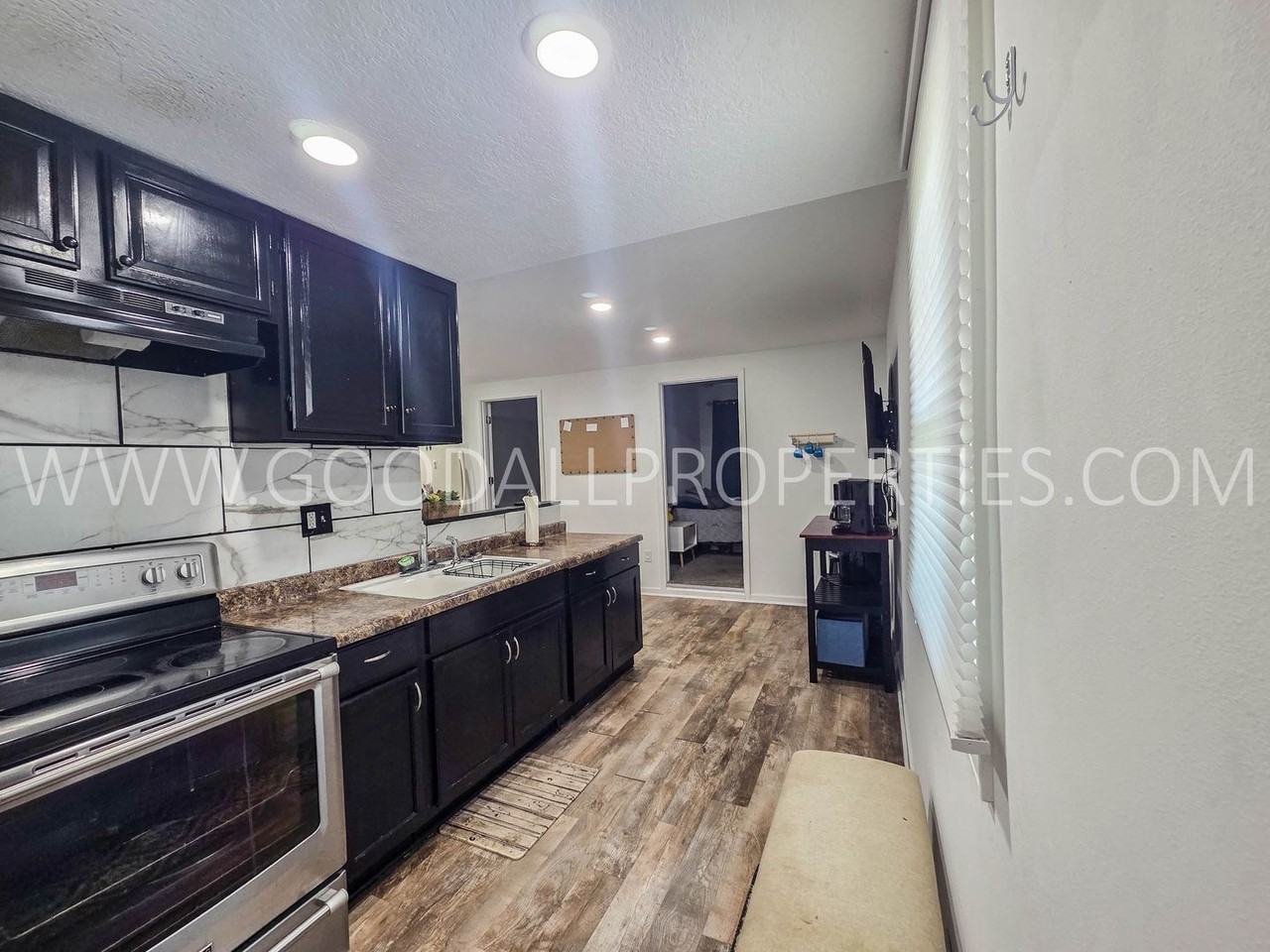 5000 Sw 8th St - Photo 2 of 17