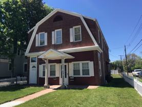 452-454 Thompson Ave - Photo 1 of 1