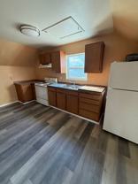 220 D - Photo 1 of 1