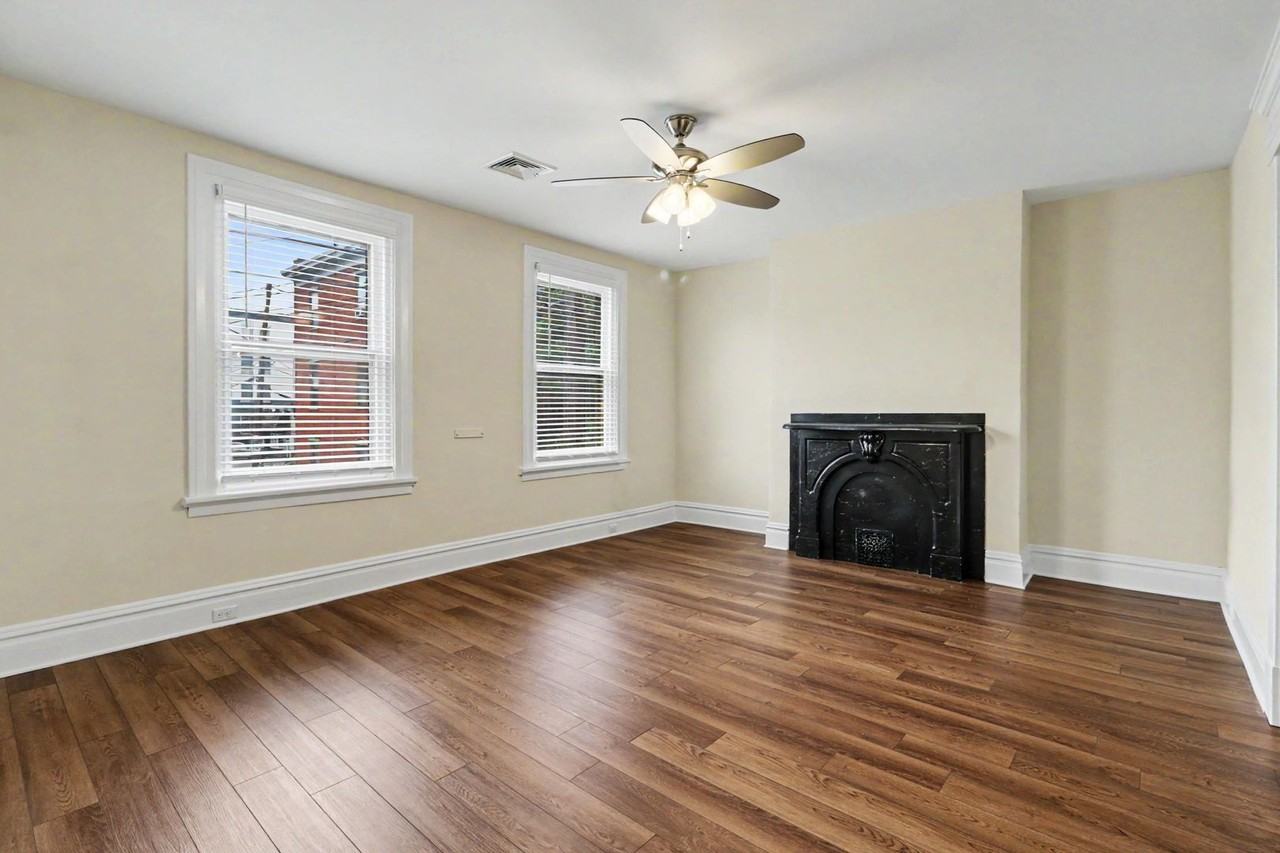36 W Pomfret St - Photo 5 of 20