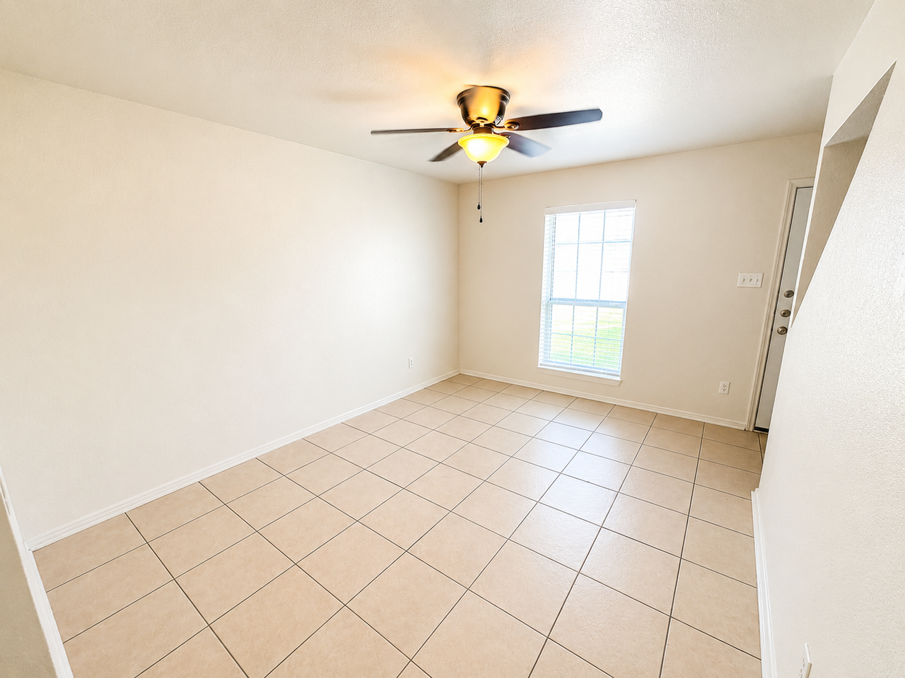 1206 Industrial Blvd - Photo 4 of 14