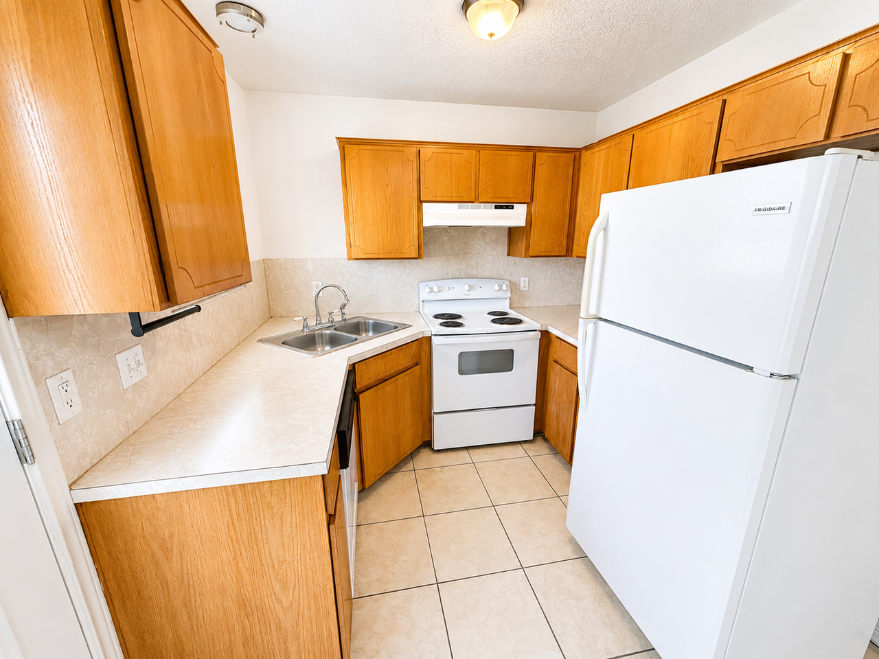 1206 Industrial Blvd - Photo 5 of 14