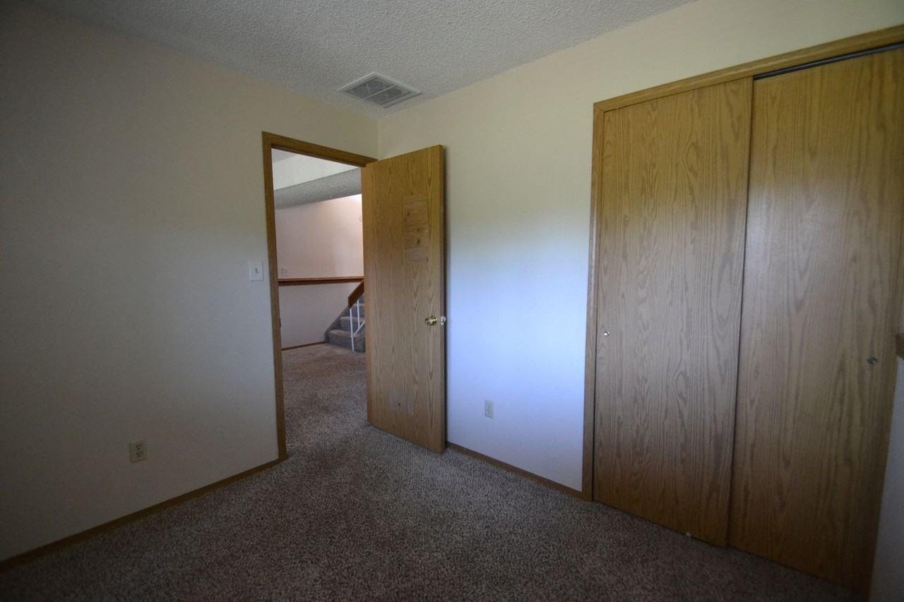 4365 Allesandro Dr - Photo 3 of 15