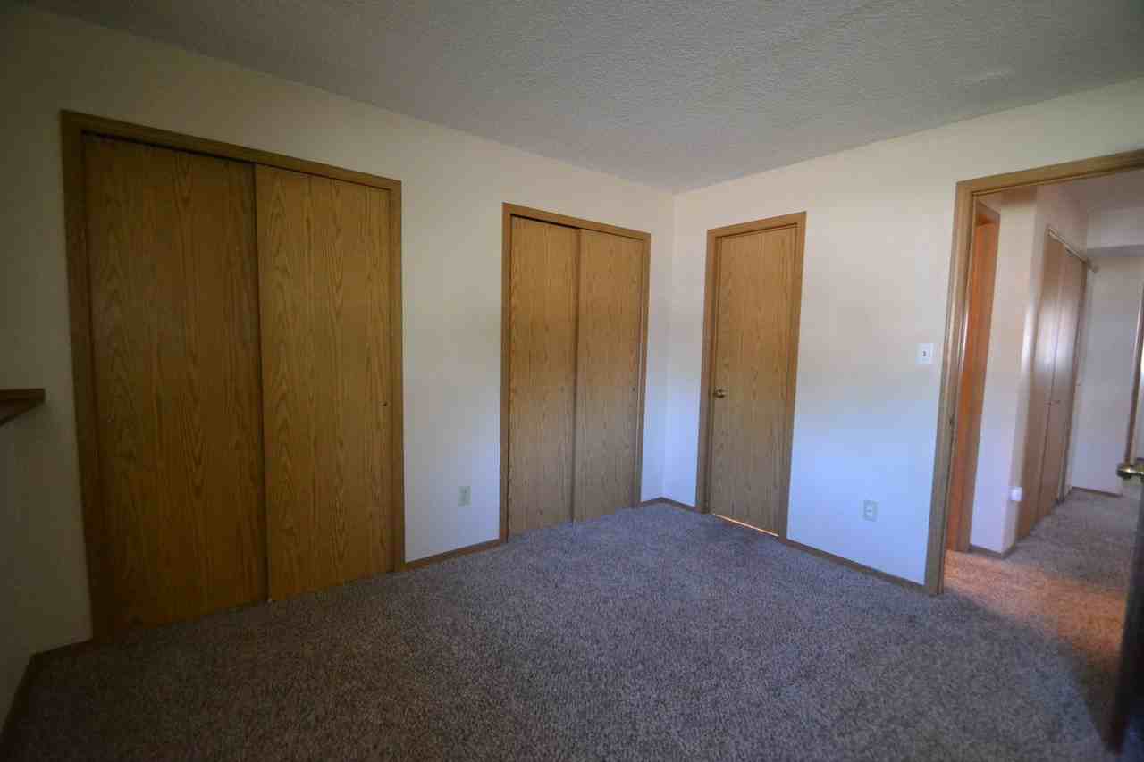 4365 Allesandro Dr - Photo 6 of 15