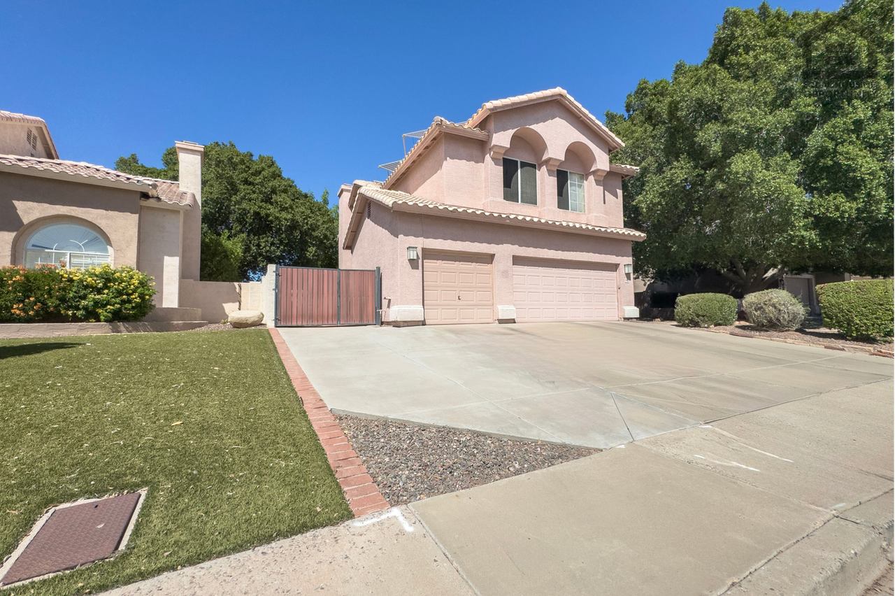 6288 W Rose Garden Ln - Photo 6 of 50