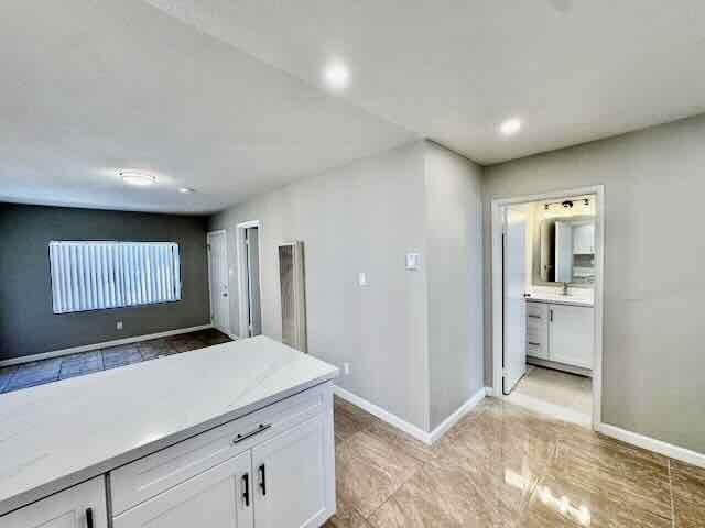 237 1/2 Olive Ave #237-1-2 - Photo 7 of 21