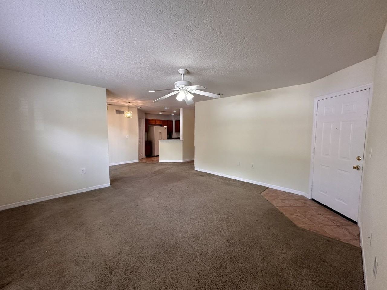 4600 4600 E Moody Blvd 12 B - Photo 3 of 19