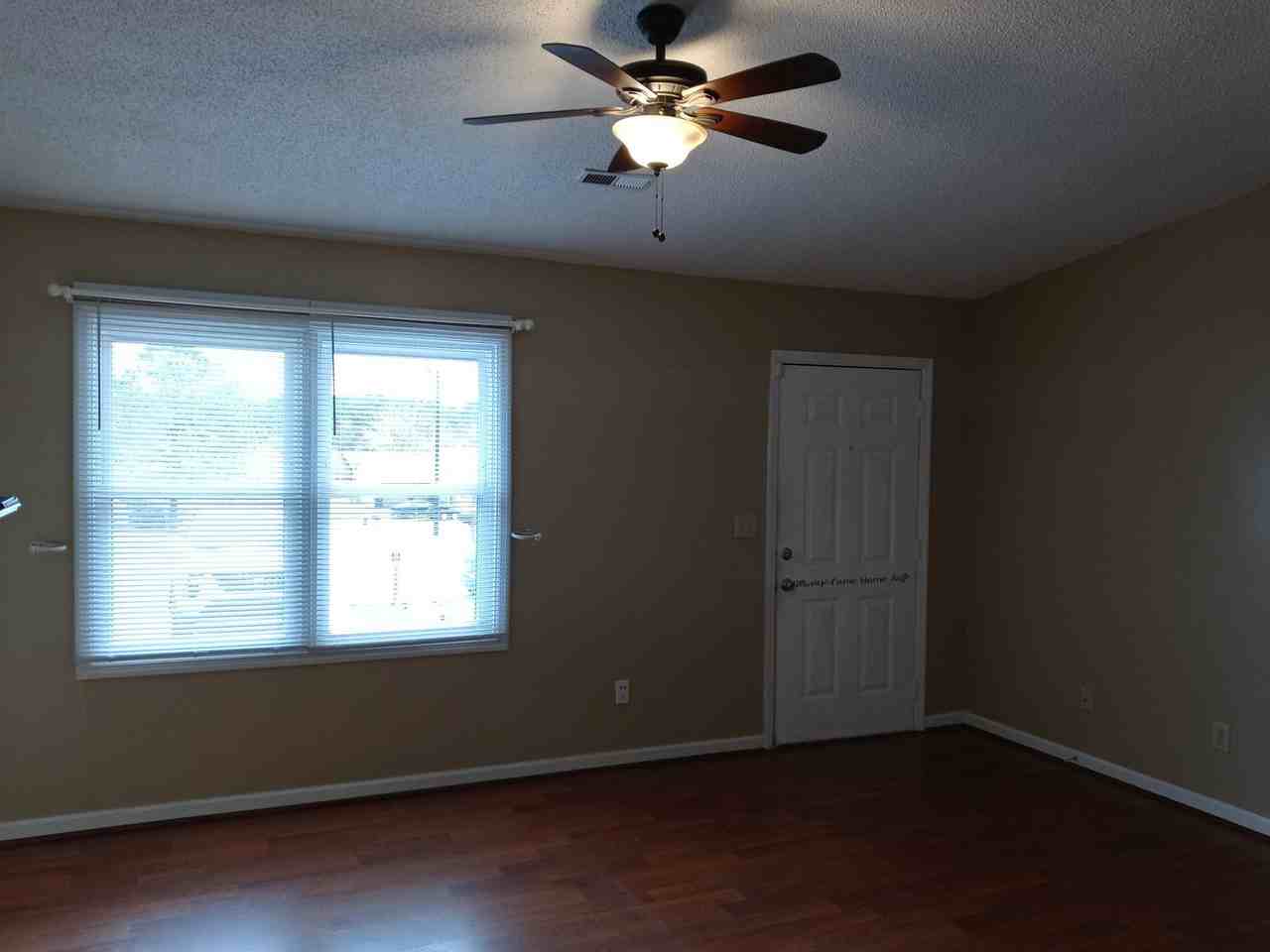 2224 Spindle Tree Dr - Photo 3 of 22