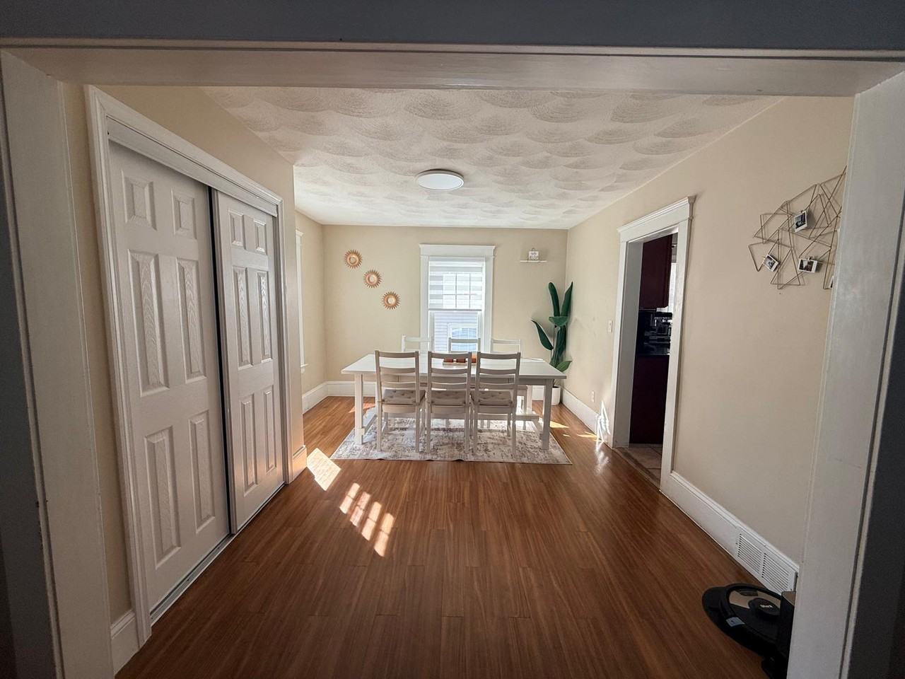 16 Sunset Ave #1 - Photo 2 of 6