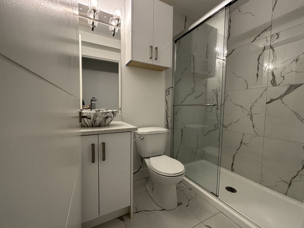1521 60th Ave W #1 - Photo 7 of 10