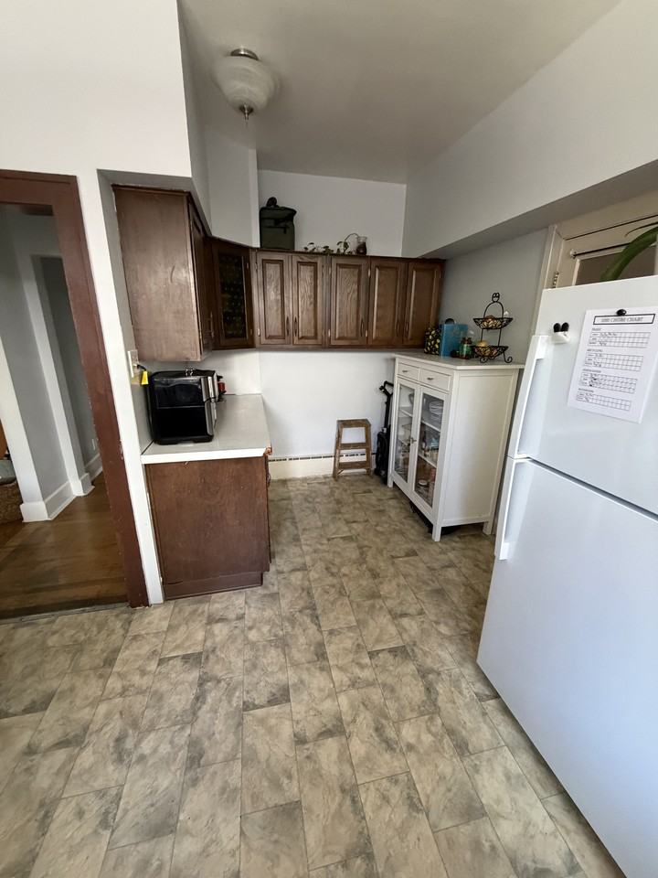 1201 E Virginia Ave #1 - Photo 7 of 17