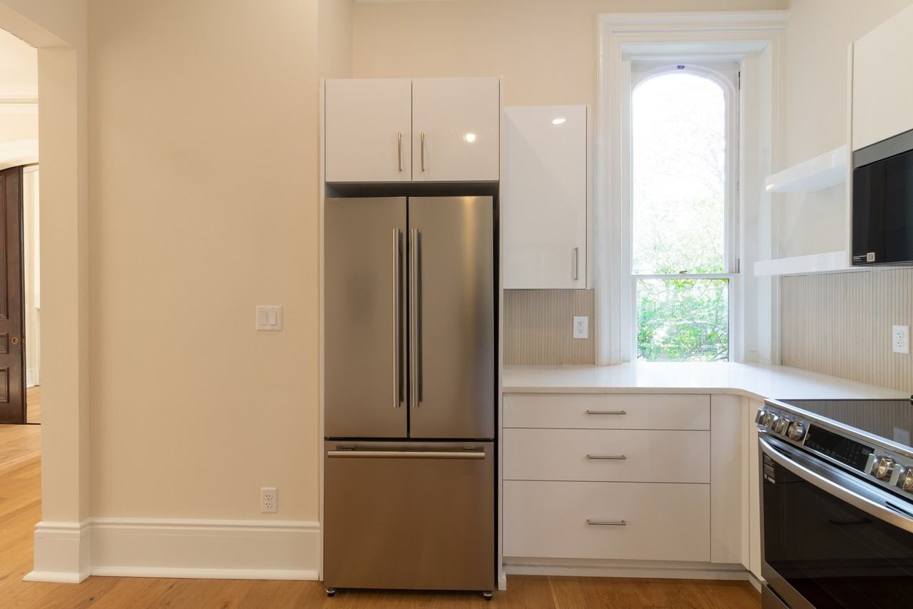 17 N Pearl St - Photo 6 of 29