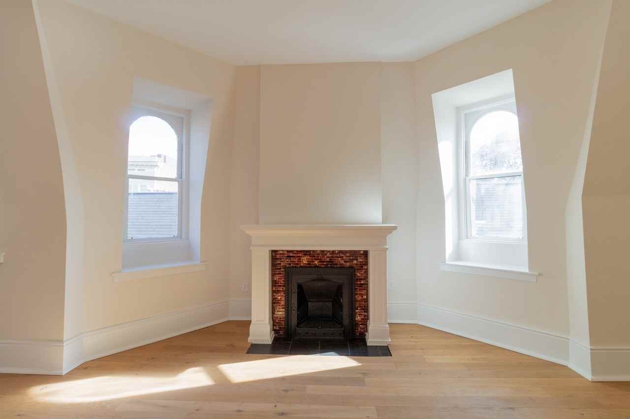 17 N Pearl St #THPH - Photo 7 of 14
