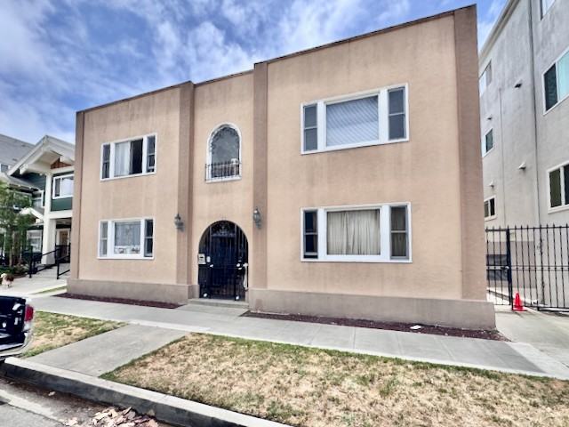 1140 E 1st St - 06Unit 06 #06 - Photo 2 of 30