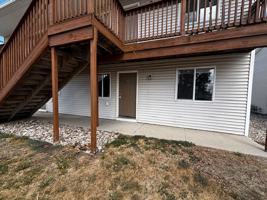 featured image of 639 W 2nd St