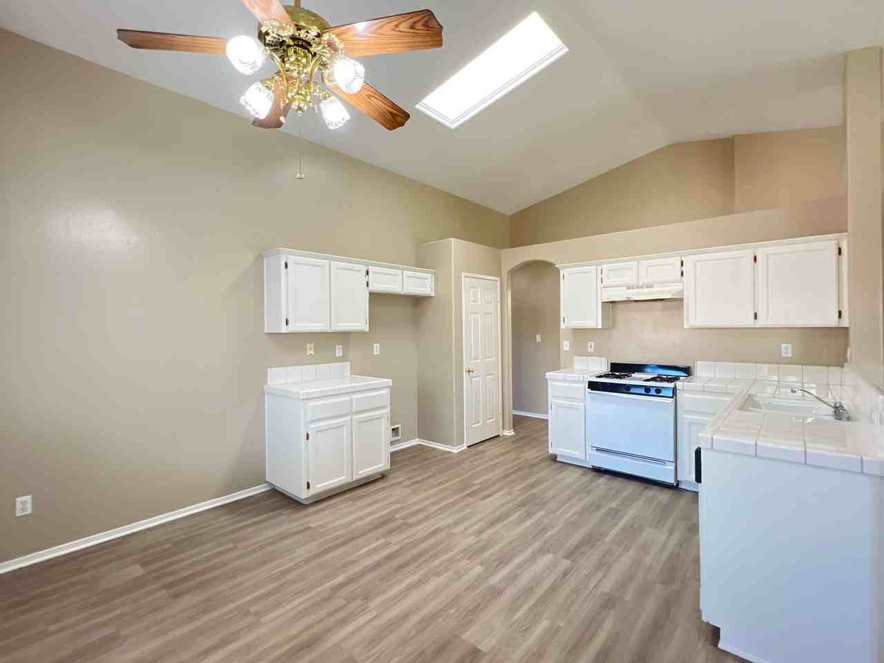 10302 Polo Saddle Dr - Photo 5 of 18
