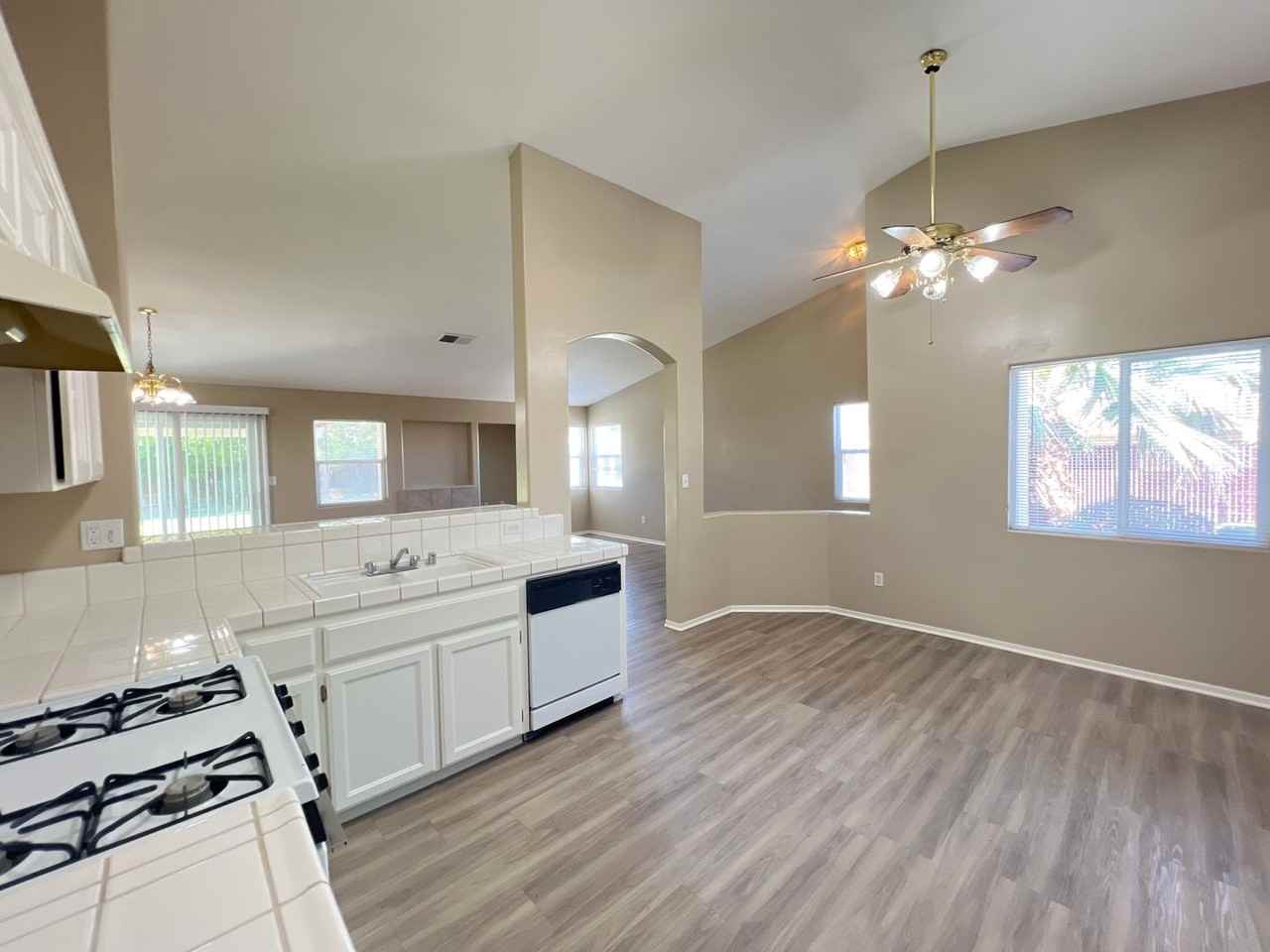10302 Polo Saddle Dr - Photo 7 of 18