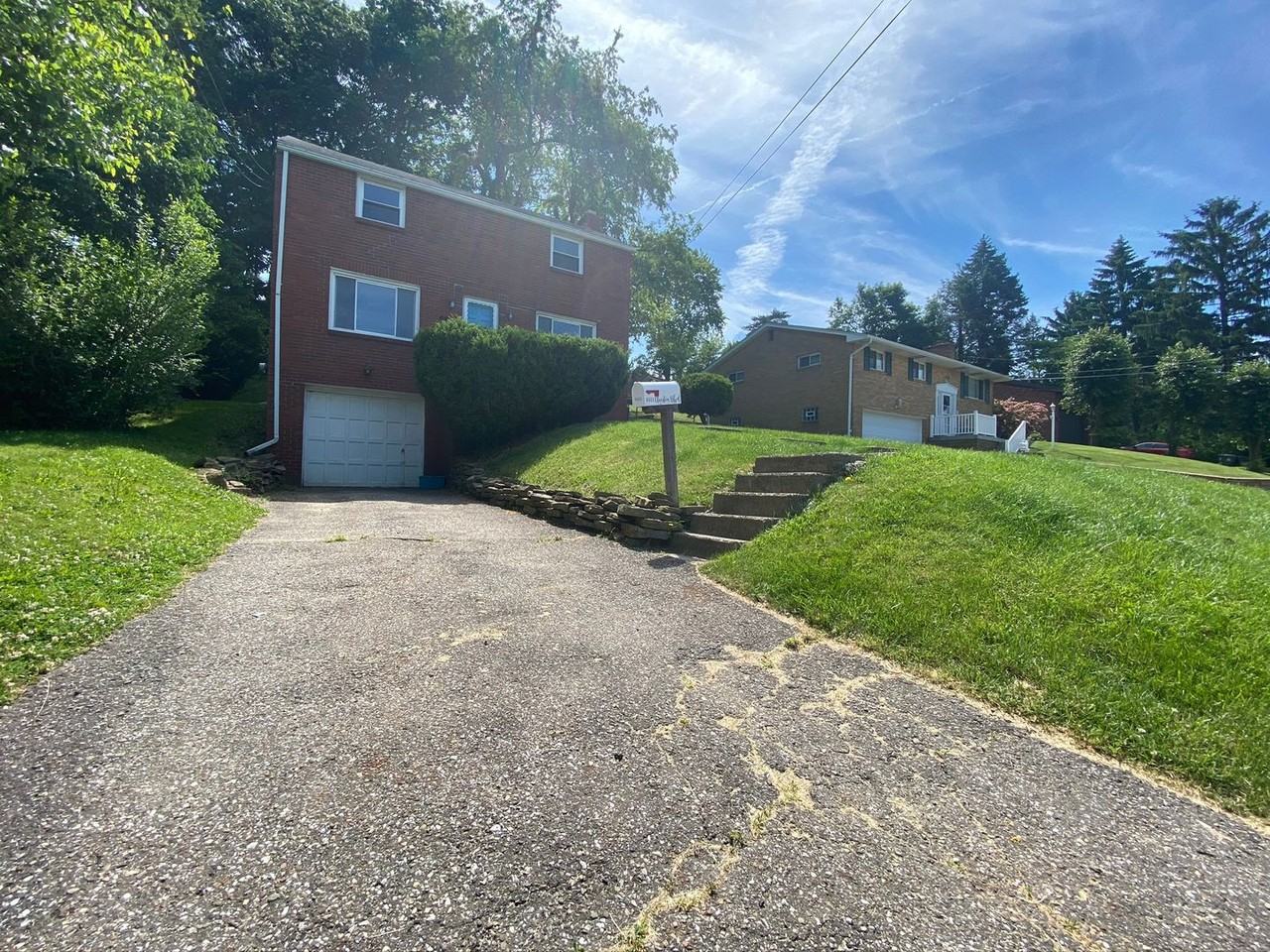 4443 Clairton Blvd - Photo 3 of 36