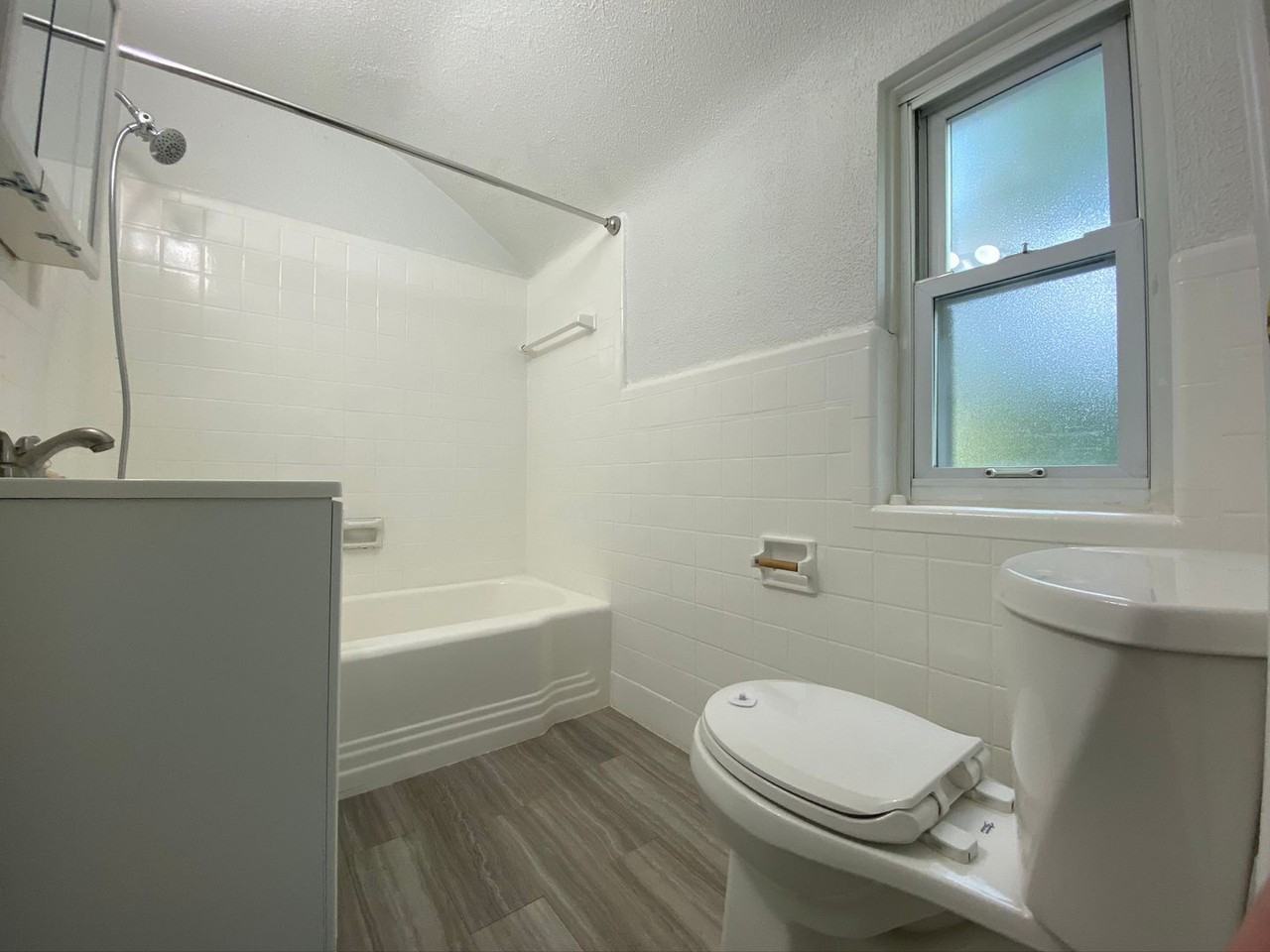 4443 Clairton Blvd - Photo 5 of 36