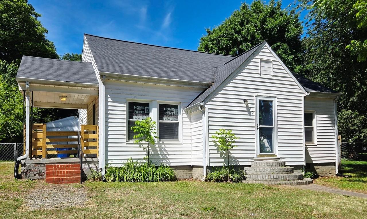632 New St - Photo 2 of 12