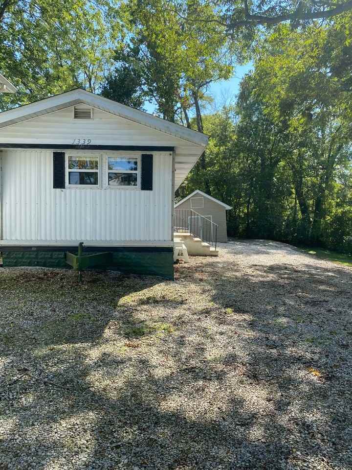 1339 N County Rd - Photo 2 of 17