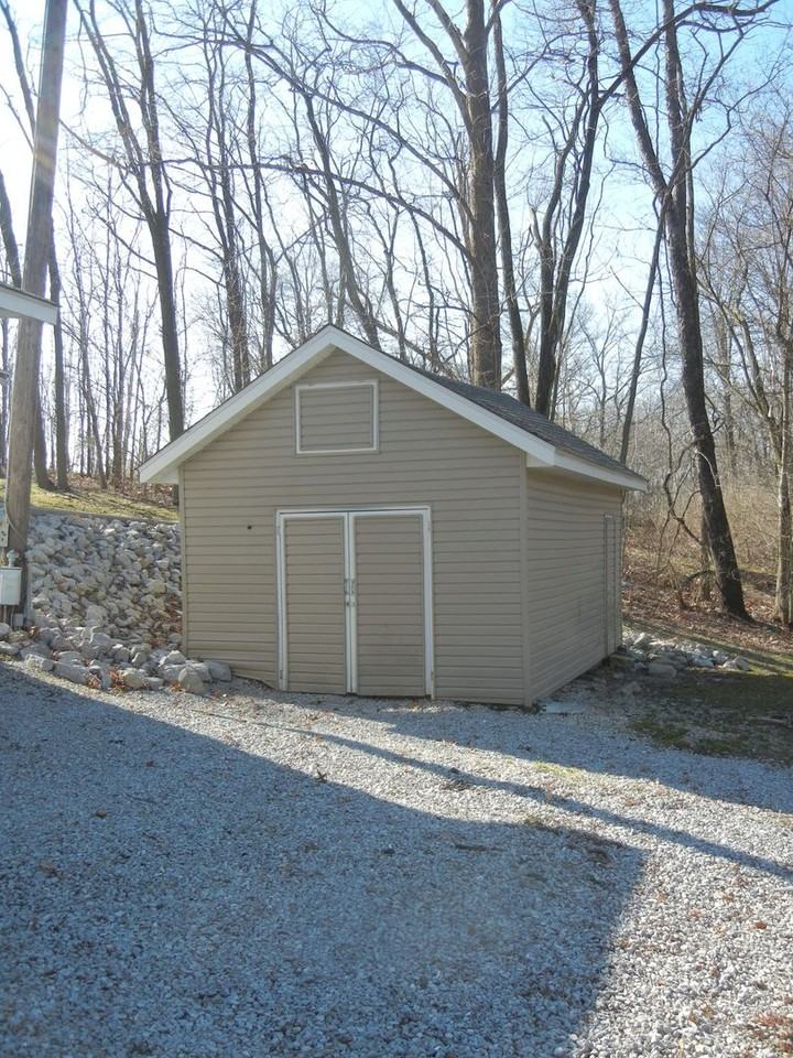 1339 N County Rd - Photo 4 of 17