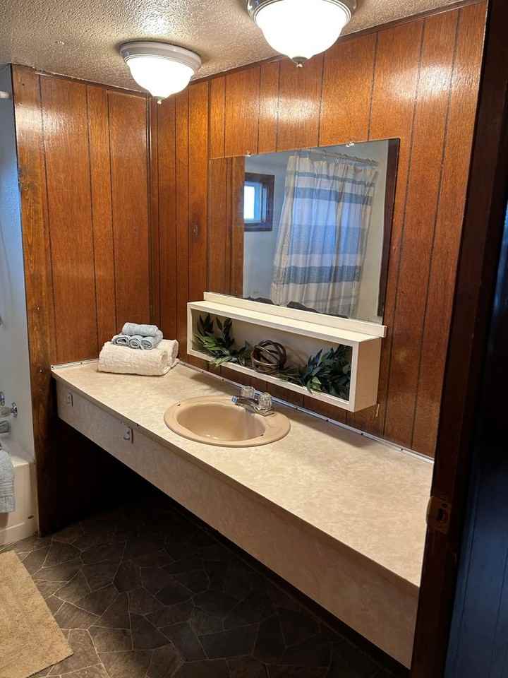 1339 N County Rd - Photo 7 of 17