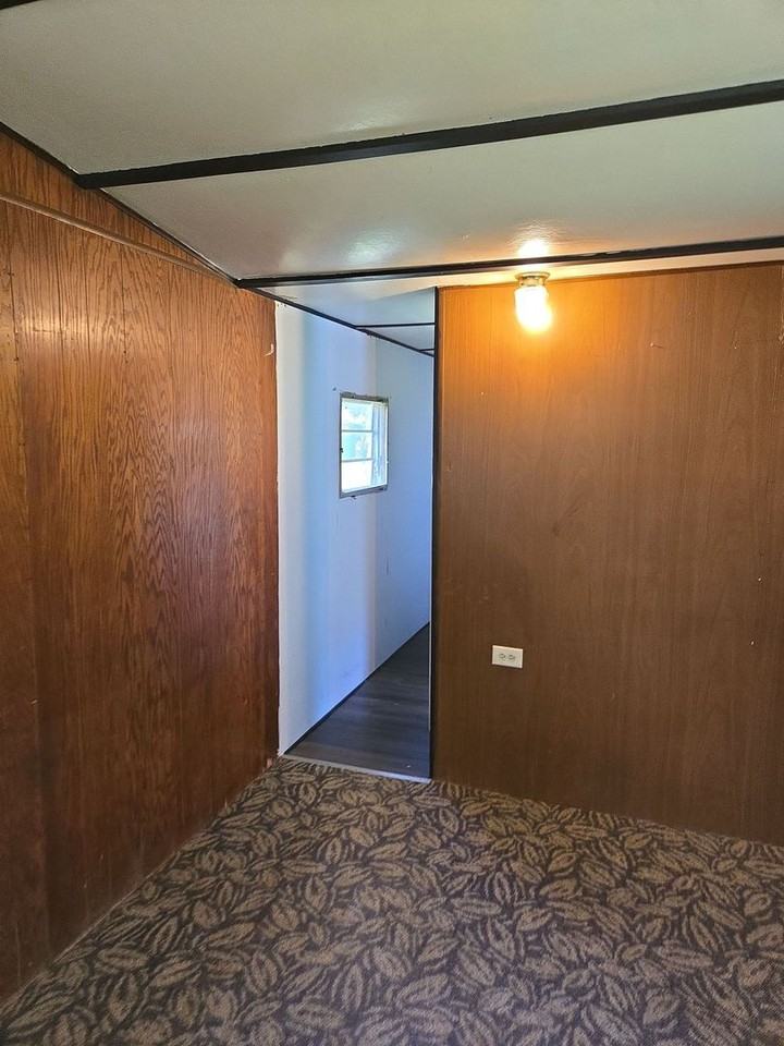 6446 Duffield Rd - Photo 7 of 9
