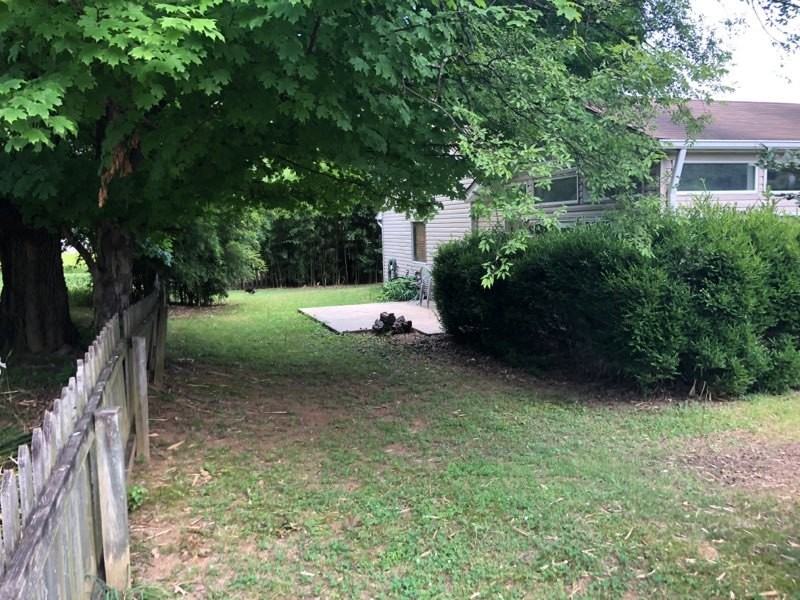 103 Knollwood Ct - Photo 3 of 21