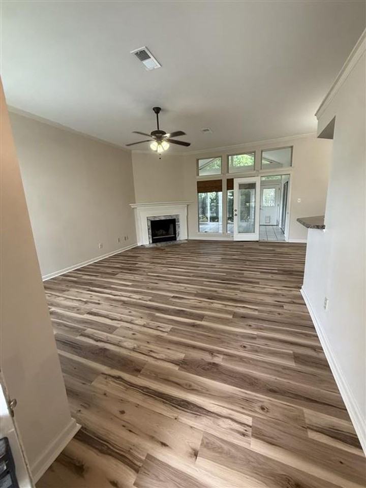 103 Knollwood Ct - Photo 7 of 21
