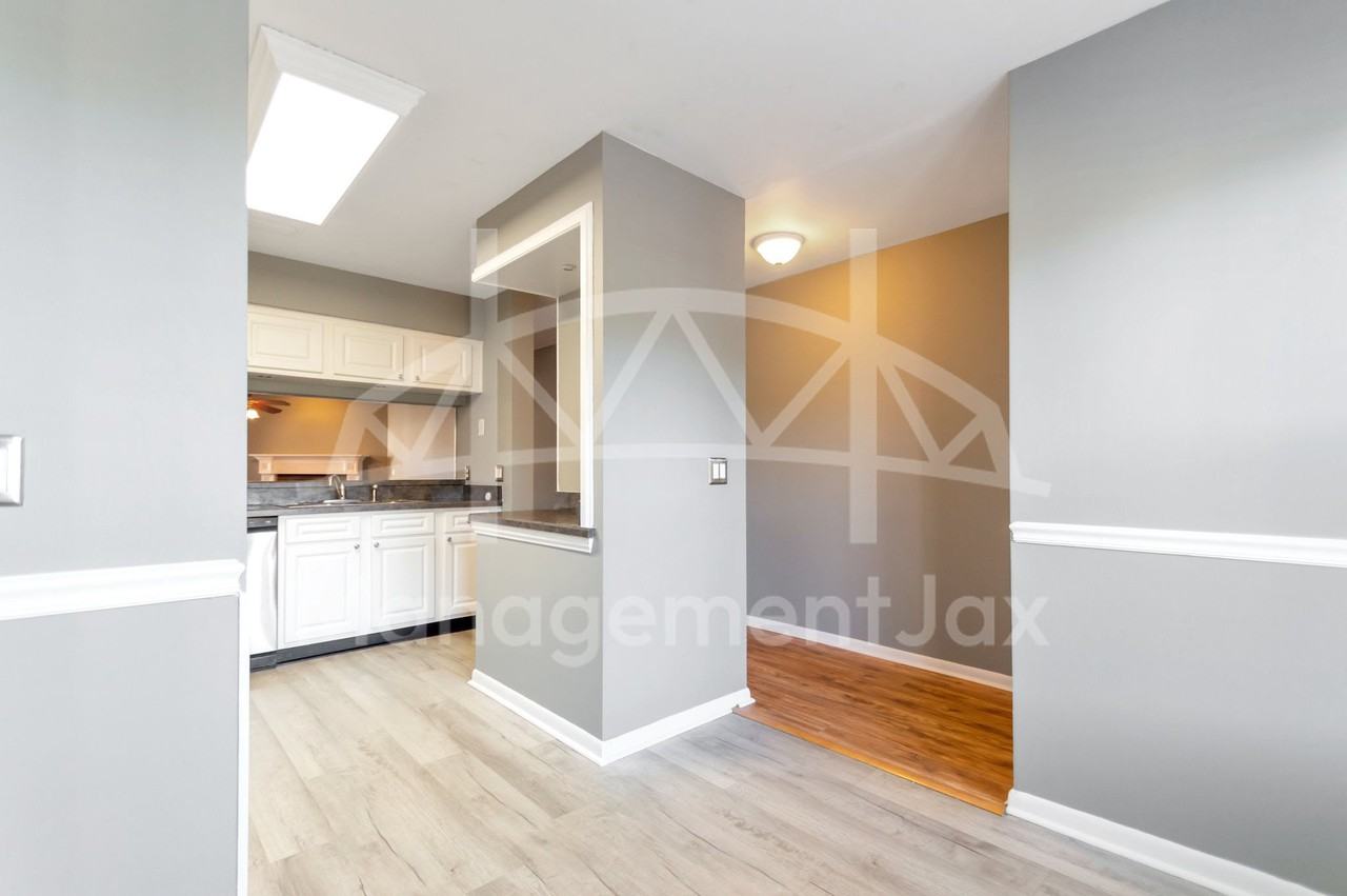 5615 San Juan Ave #208 - Photo 6 of 24