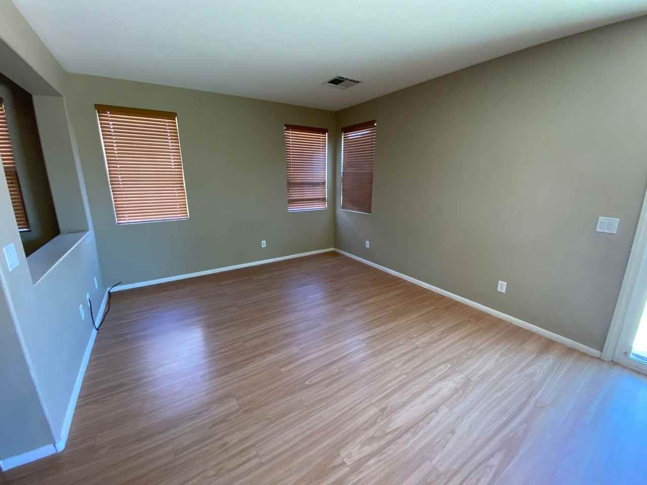 11749 Villa Malaparte Ave - Photo 3 of 18