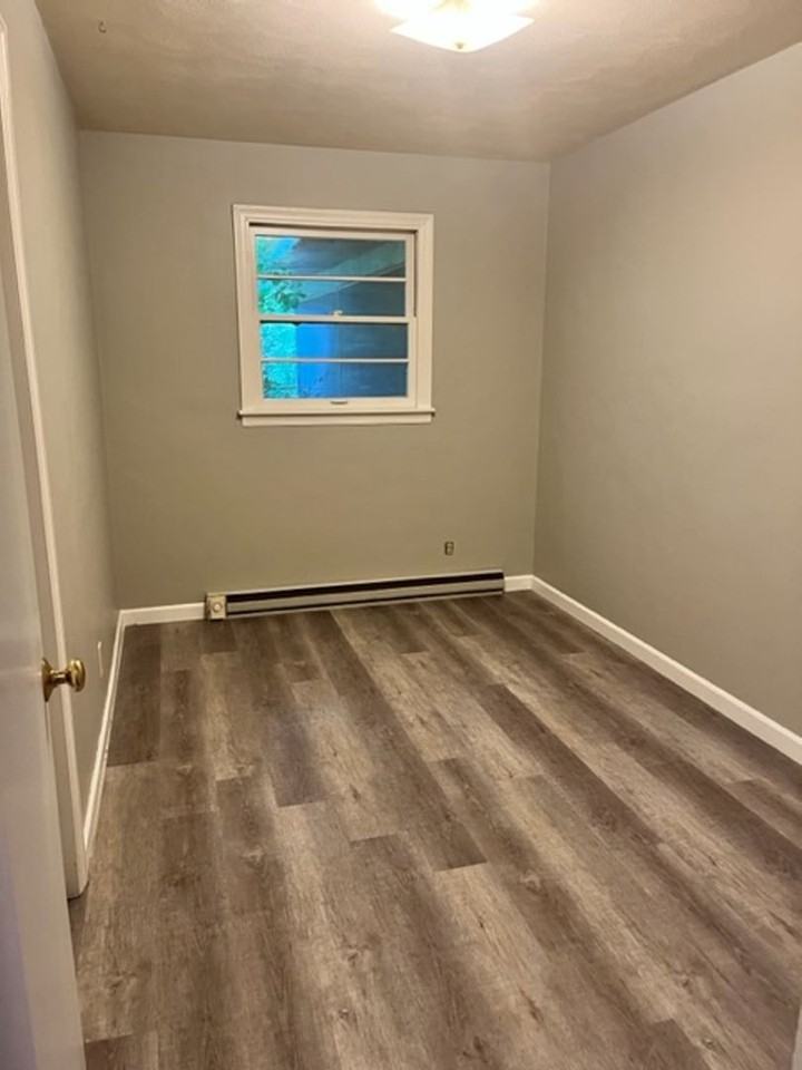 918 Lindberg Rd - Photo 7 of 13
