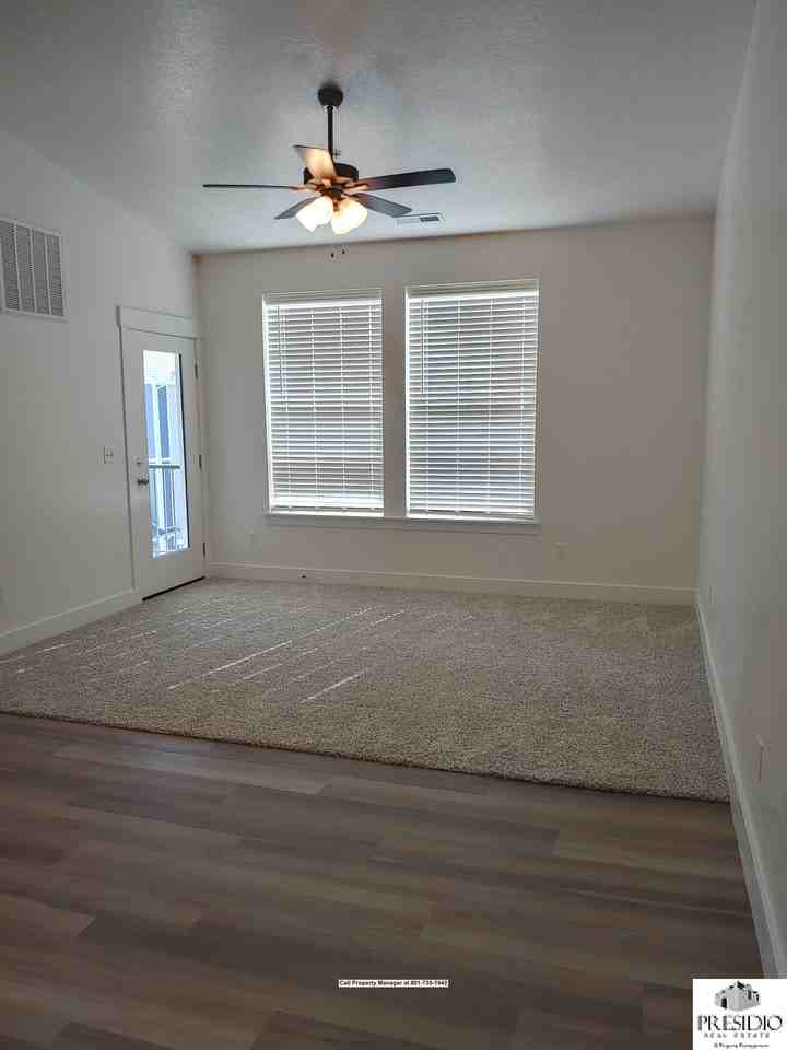 1816 W Eaglewood Dr #P303 - Photo 7 of 24