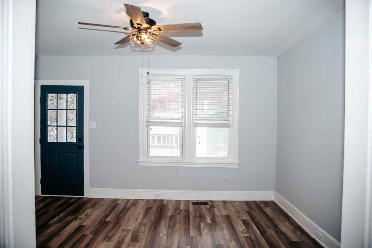 510 E Fulton St - Photo 2 of 19
