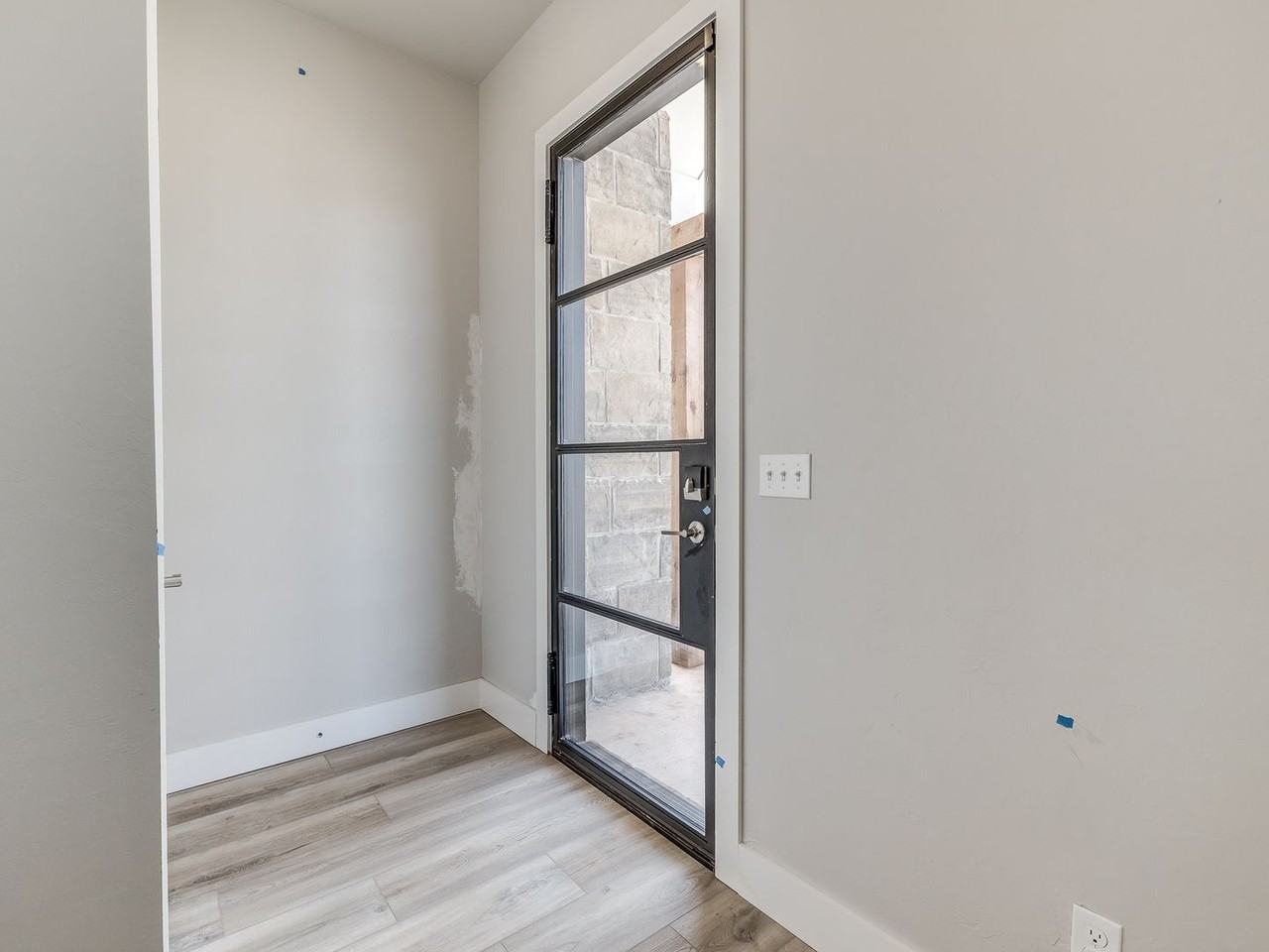 2523 Nw 132nd Pl - Photo 5 of 38