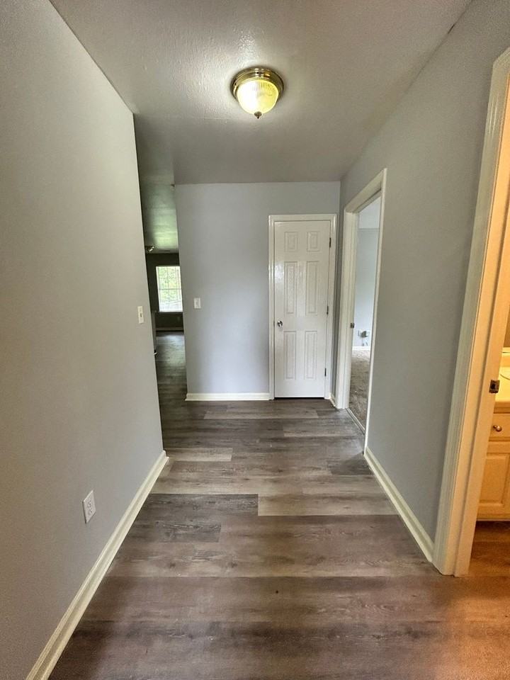 108 Biltford Ave - Photo 3 of 9