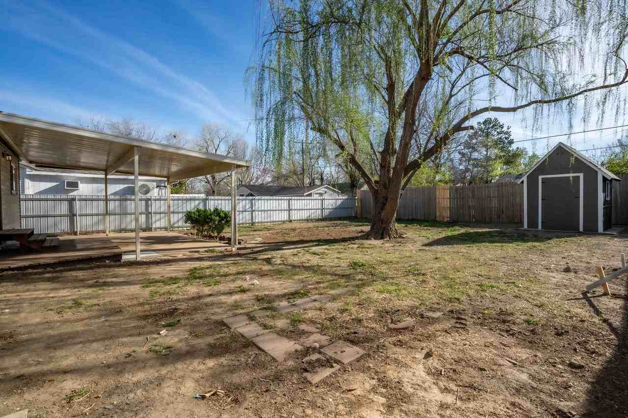815 N Hudson Ave - Photo 7 of 8