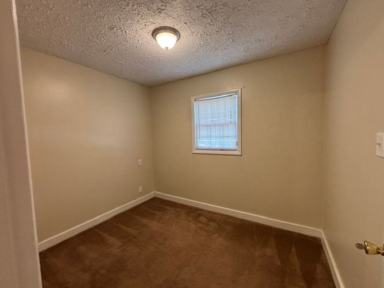 3146 Norris Rd - Photo 6 of 21
