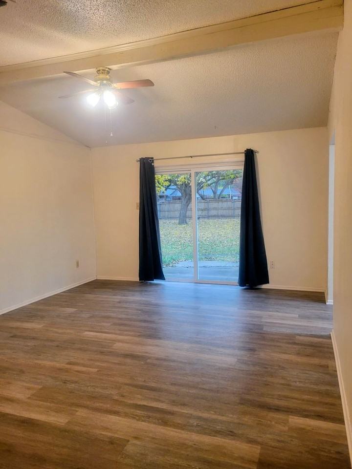 806 Keller Ave - Photo 6 of 10